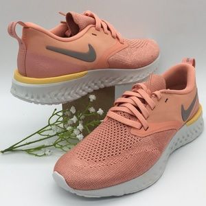 nike odyssey react flyknit 2 pink